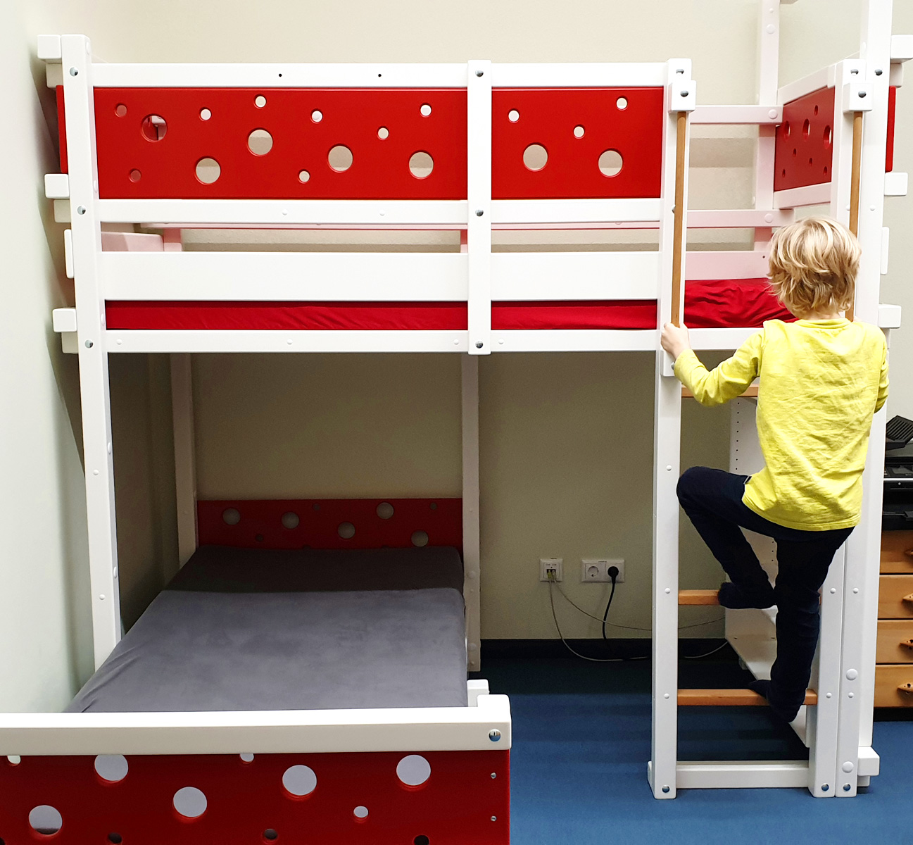 kreative spielbetten aus dem munchner osten hochbetten und etagenbetten fur kinder direkt aus dem billi bolli haus pastetten ich spring im dreieck